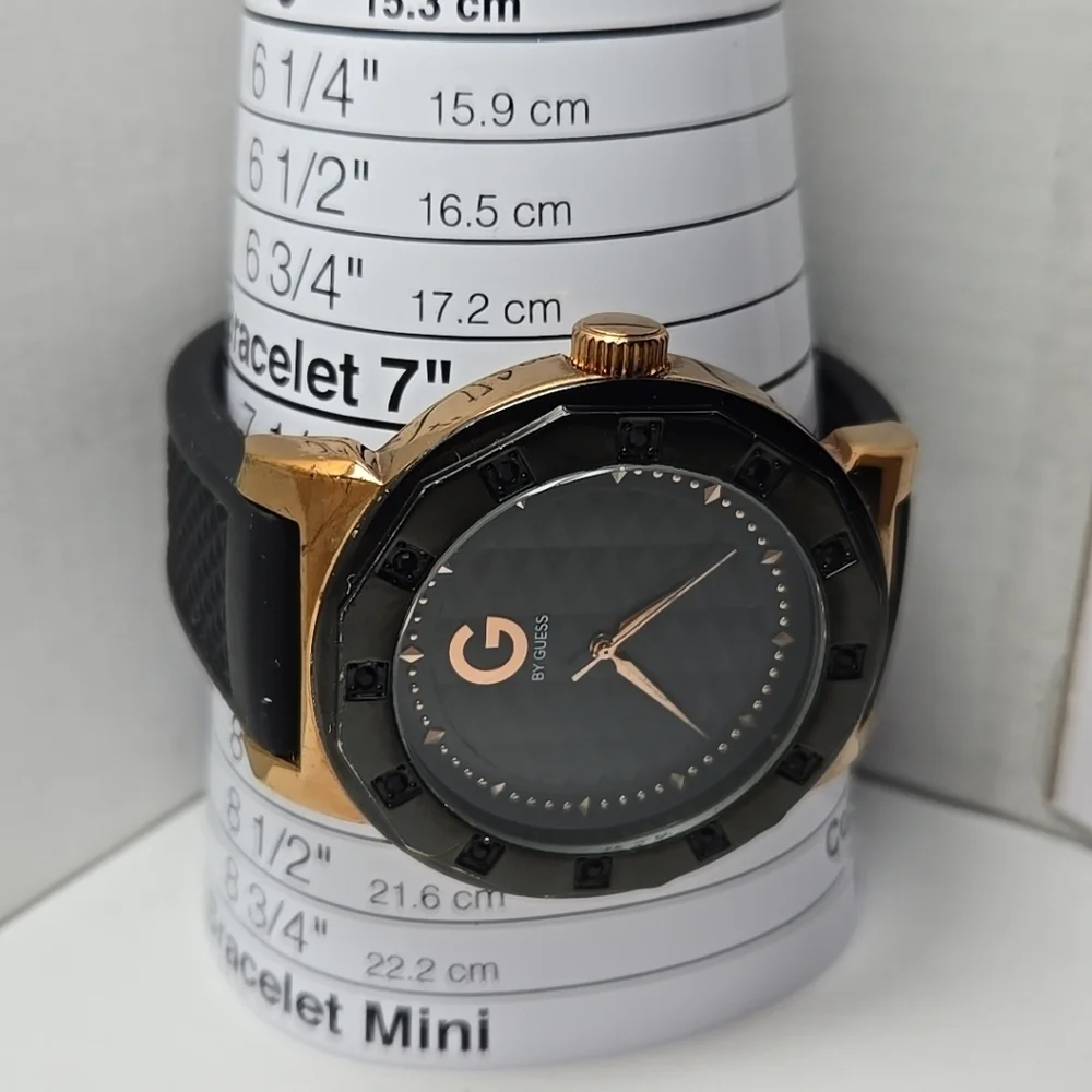Mens G by GUESS  Black Rose Gold Watch G10438G1 New Battery
